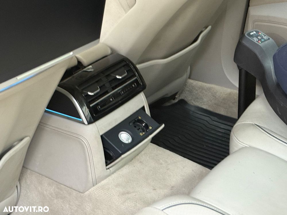 Audi A8 3.0 50 TDI quattro Tiptronic - 24