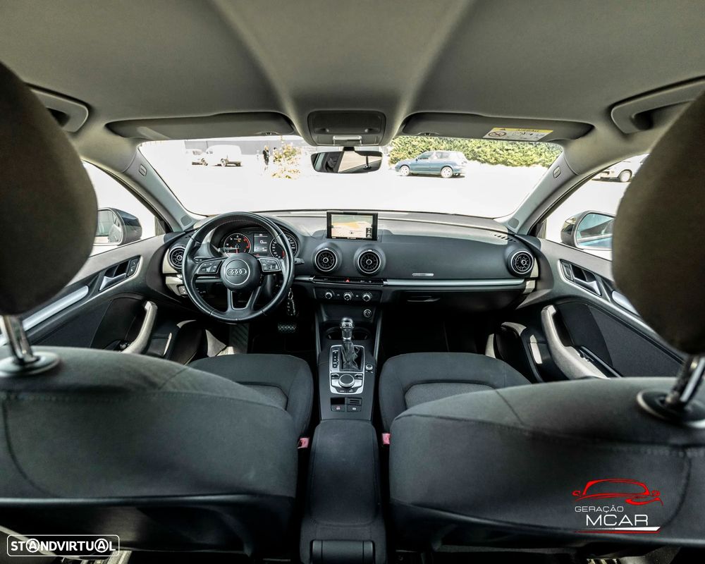 Audi A3 Sportback 1.6 TDI S-line S tronic - 11