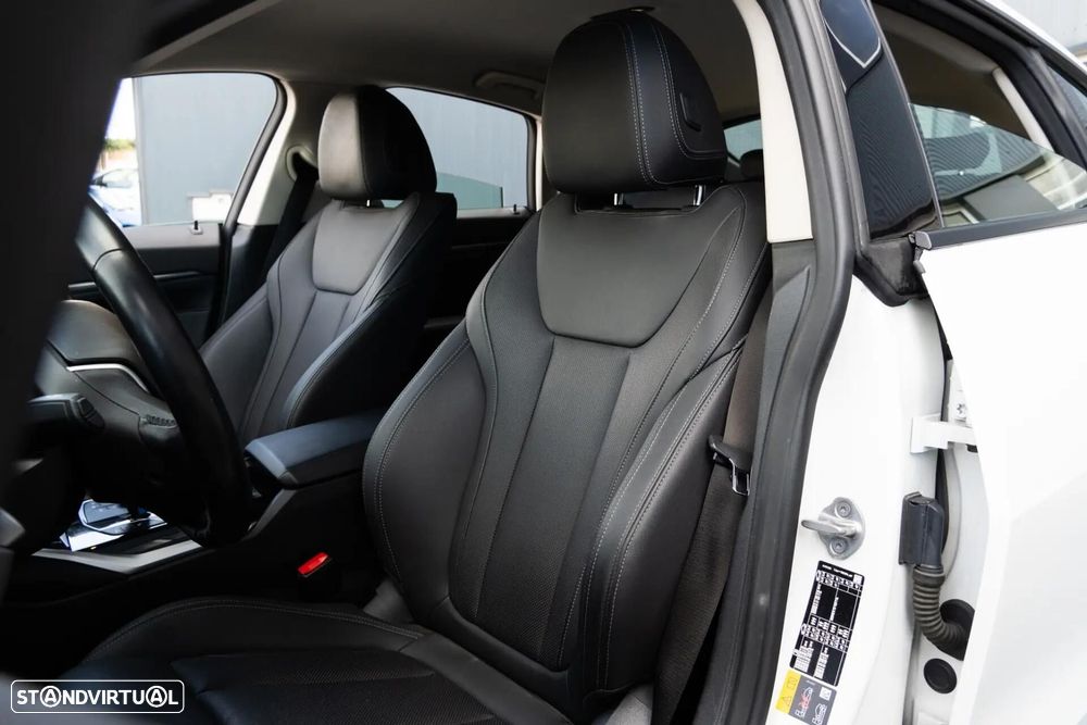 BMW i4 eDrive40 - 9