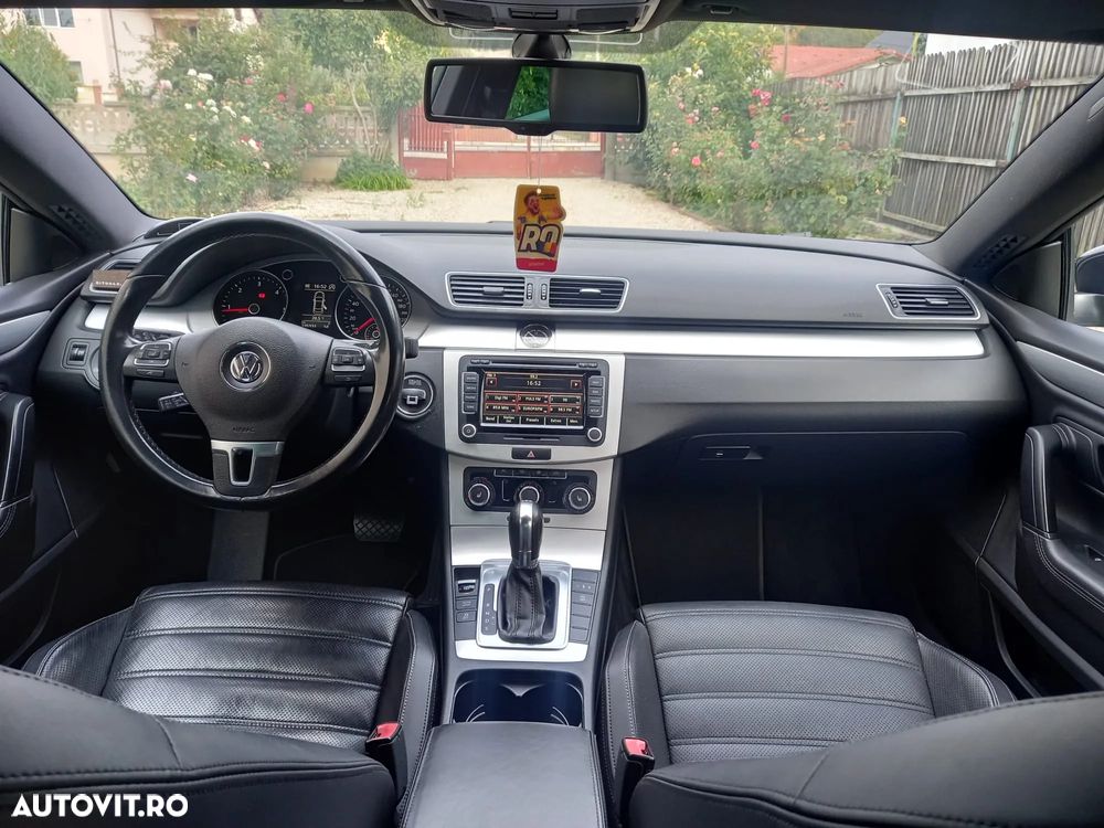 Volkswagen Passat CC 2.0 TDI BlueMotion Technology DSG Exclusive - 9
