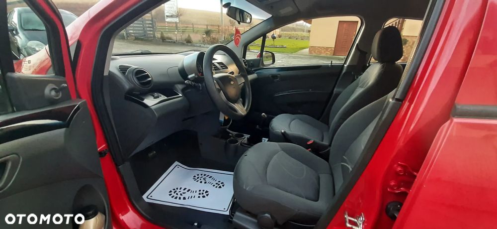 Chevrolet Spark - 37