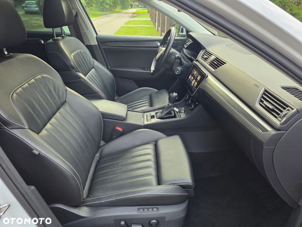 Skoda Superb 1.4 TSI DSG Sportline - 22
