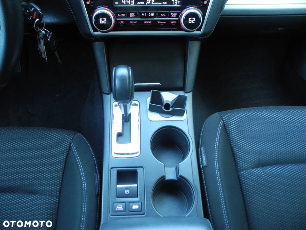 Subaru Outback - 11