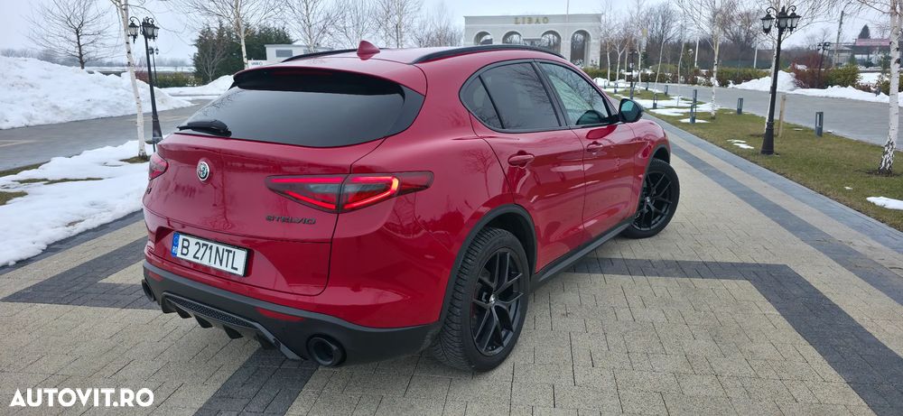 Alfa Romeo Stelvio 2.2 16V AT8 Q4 B-Tech - 2
