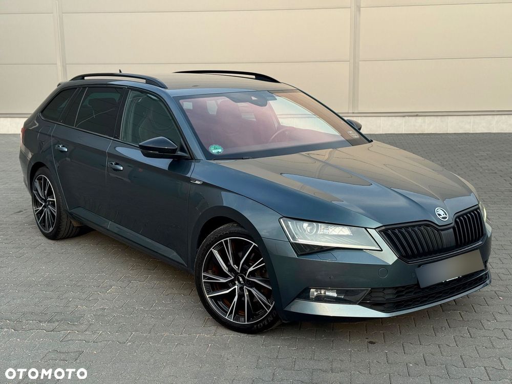 Skoda Superb 2.0 TDI DSG Sportline - 7