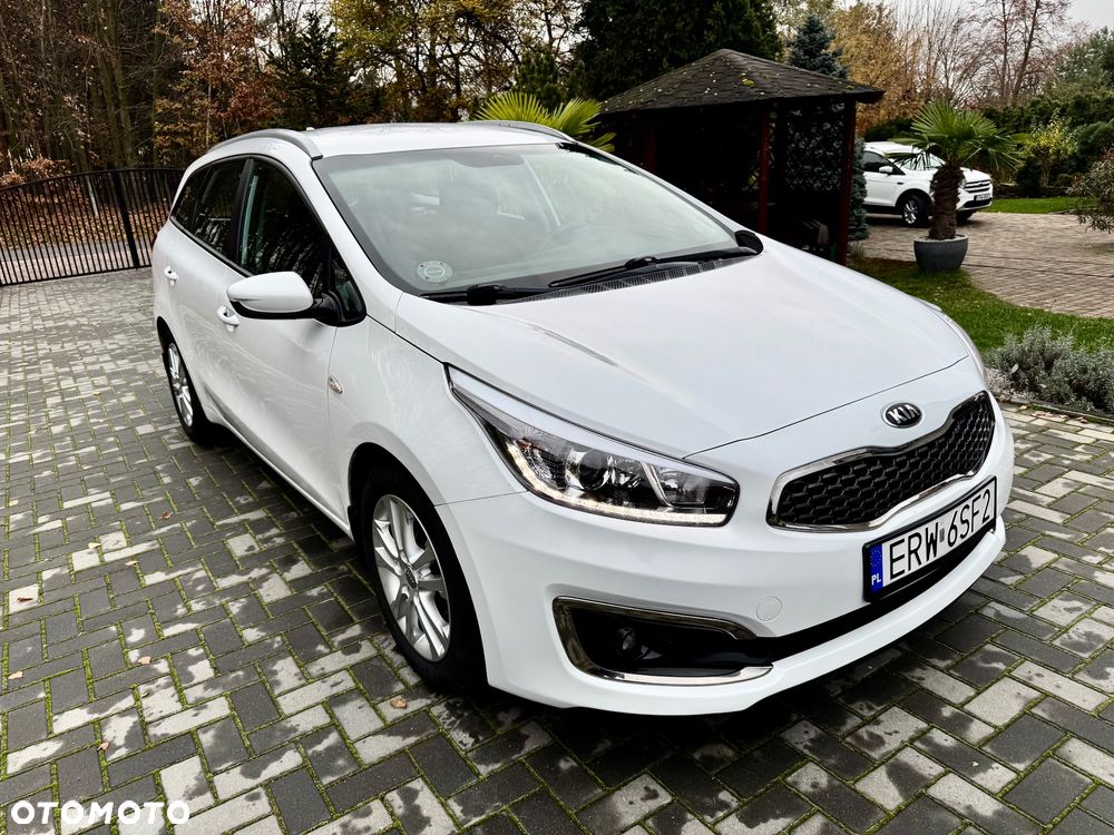 Kia Ceed Cee'd 1.6 CRDi Smart Plus