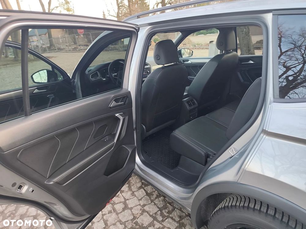 Volkswagen Tiguan - 24