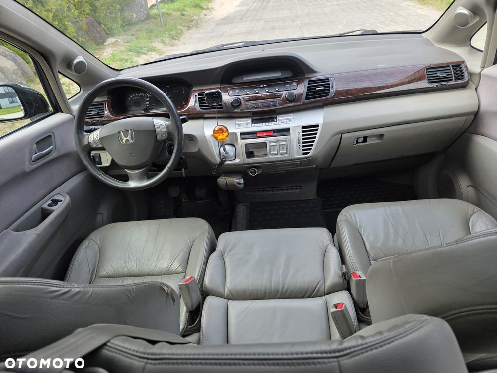 Honda FR-V 2.0 Comfort - 9