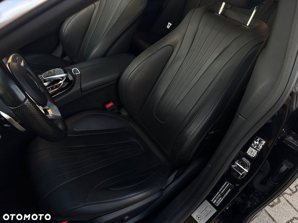 Mercedes-Benz CLS 400 d 4-Matic 9G-TRONIC - 32