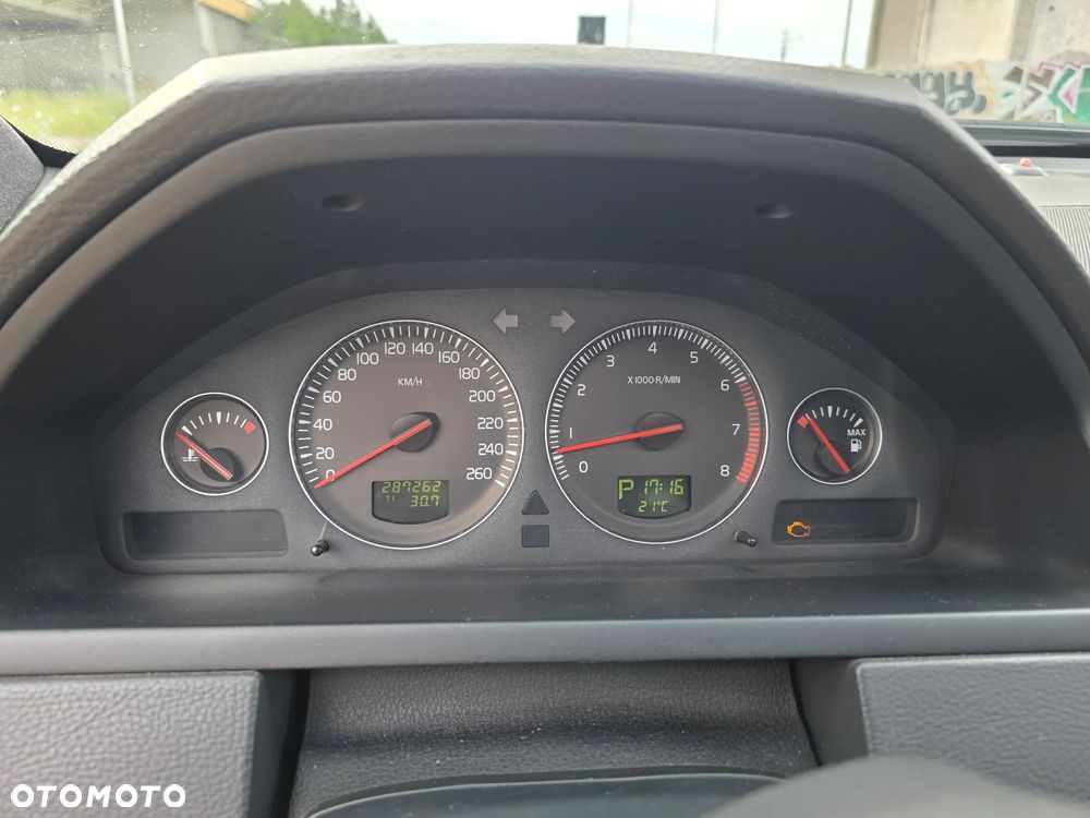 Volvo XC 90 - 16