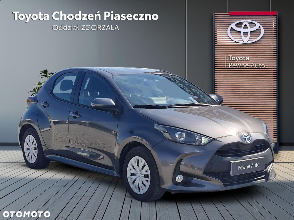 Toyota Yaris 1.5 Comfort CVT - 8