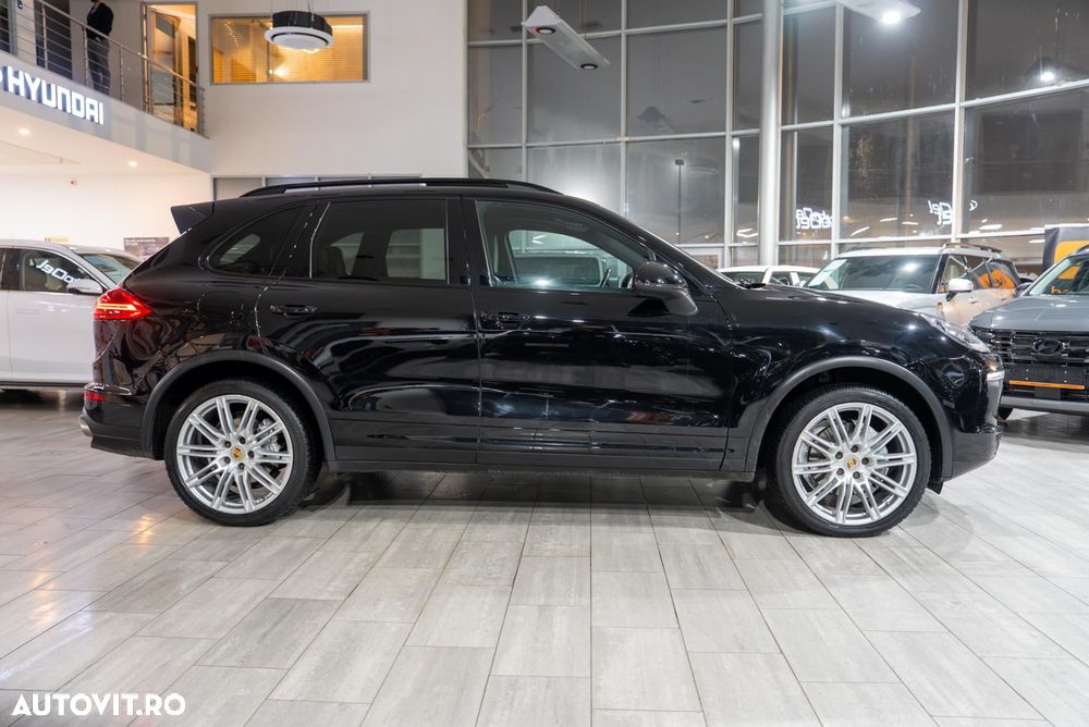 Porsche Cayenne Diesel Tiptronic S - 8