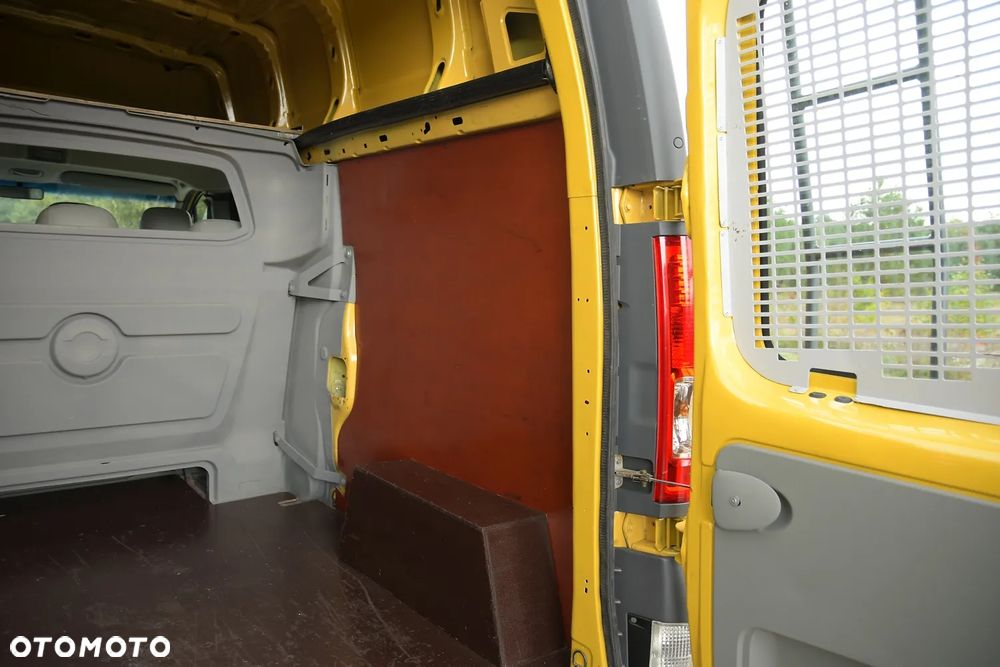Opel Vivaro - 29
