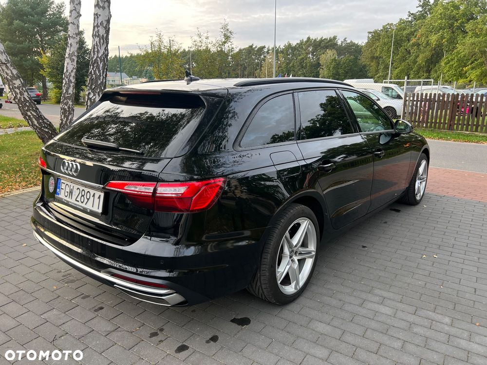 Audi A4 Avant 30 TDI S tronic - 6