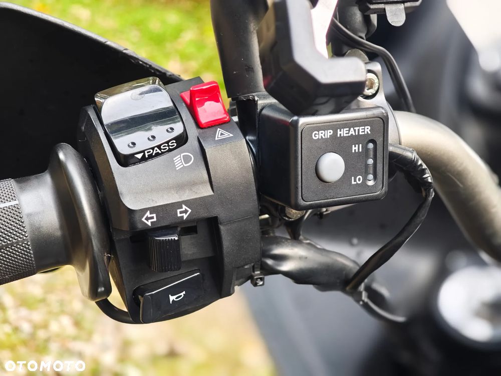 Suzuki V-STROM - 11