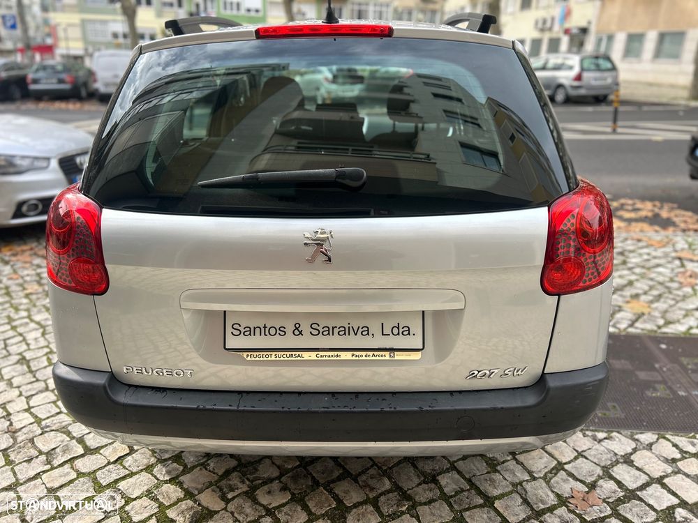 Peugeot 207 SW 1.4 Trendy - 7