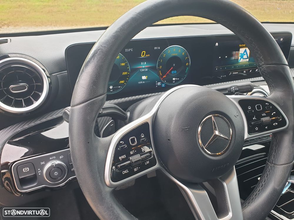 Mercedes-Benz A 250 e Progressive - 14