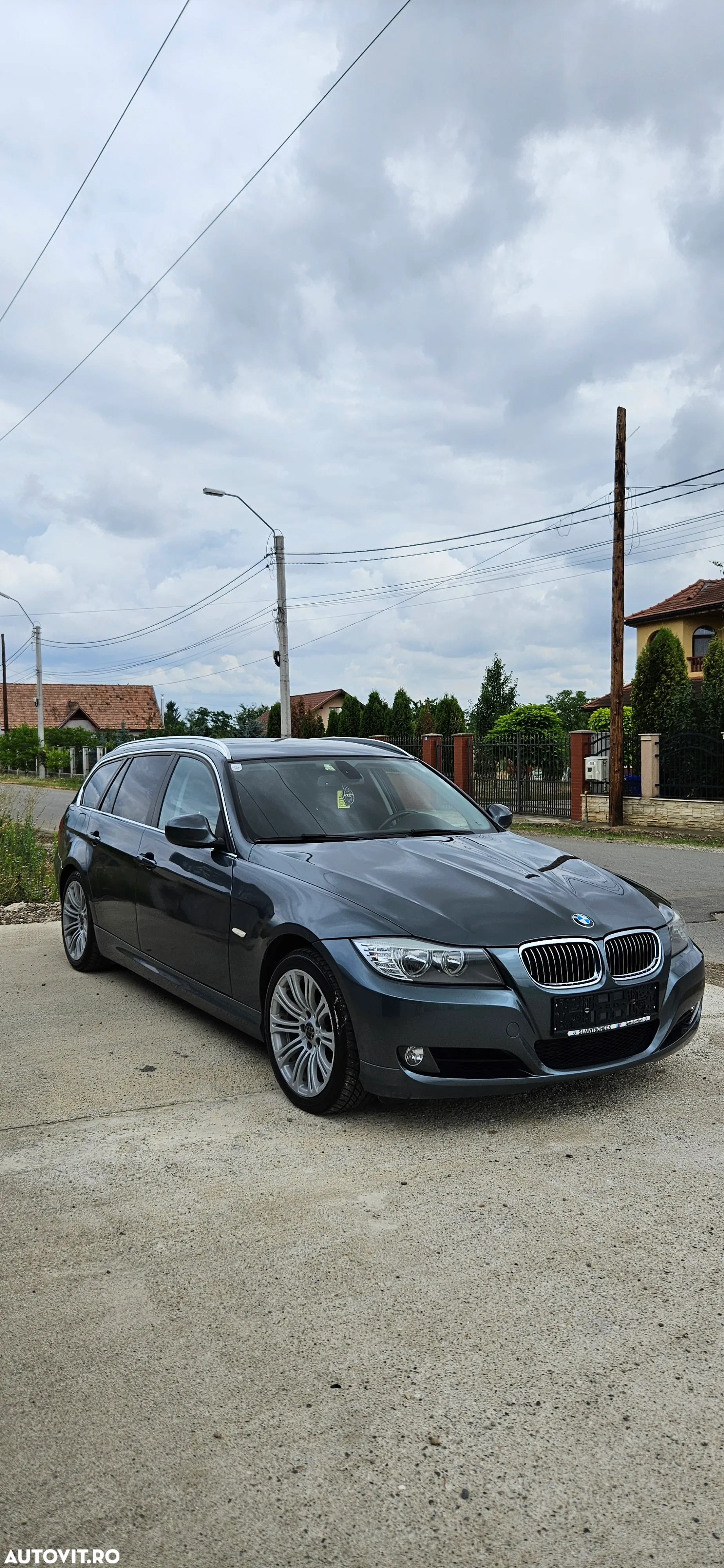 BMW Seria 3 318d DPF Touring Edition Exclusive - 7