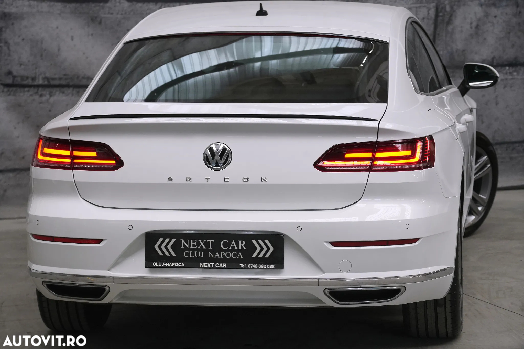 Volkswagen ARTEON 2.0 TDI DSG R-Line - 4