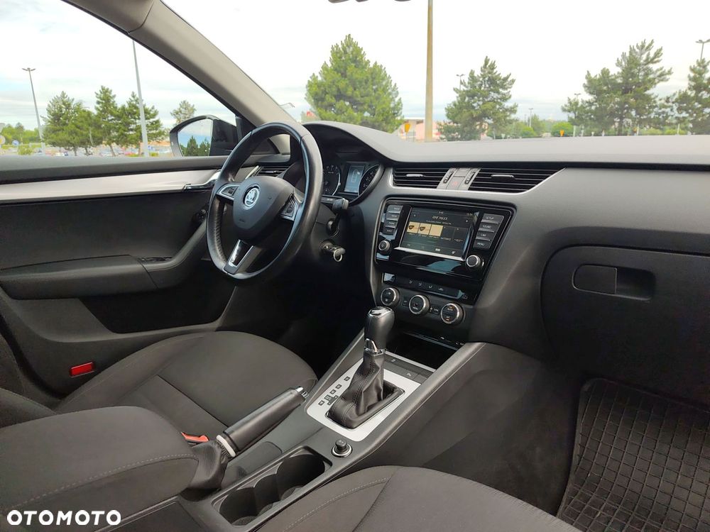 Skoda Octavia 2.0 TDI Ambition DSG EU6 - 19