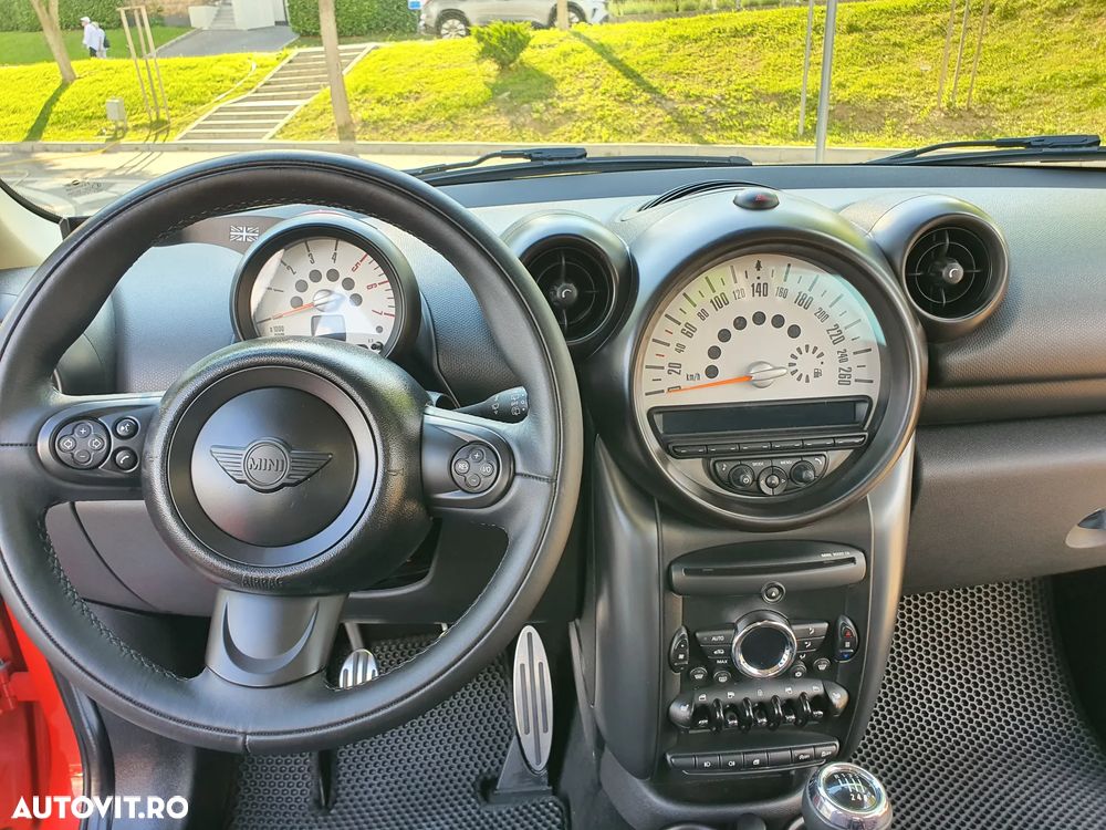 Mini Countryman Cooper SD ALL4 - 24