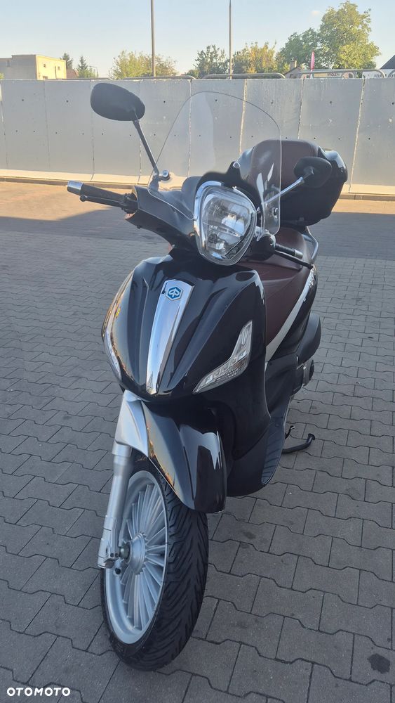 Piaggio Beverly - 17