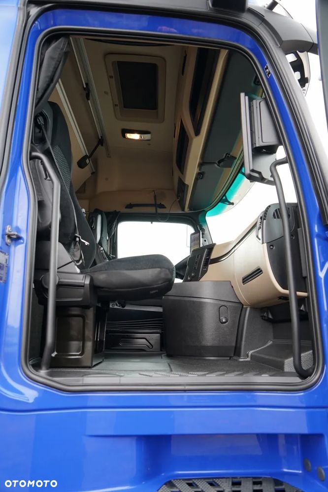 Mercedes-Benz ACTROS 1848 / BIG SPACE / 2021 ROK - 31