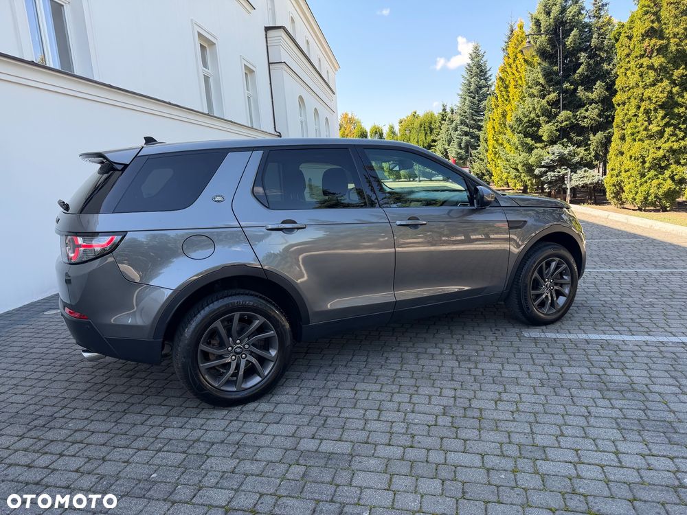Land Rover Discovery Sport TD4 HSE Luxury - 9