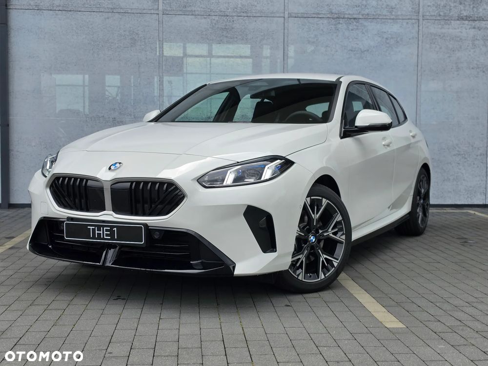 BMW Seria 1 120 mHEV - 13