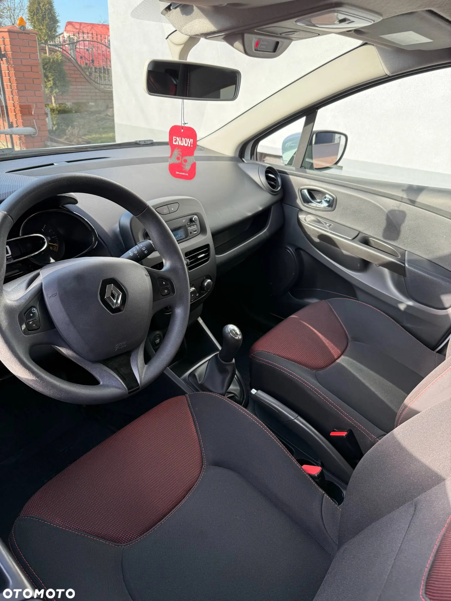 Renault Clio 1.5 dCi Energy Alize EU6 - 13