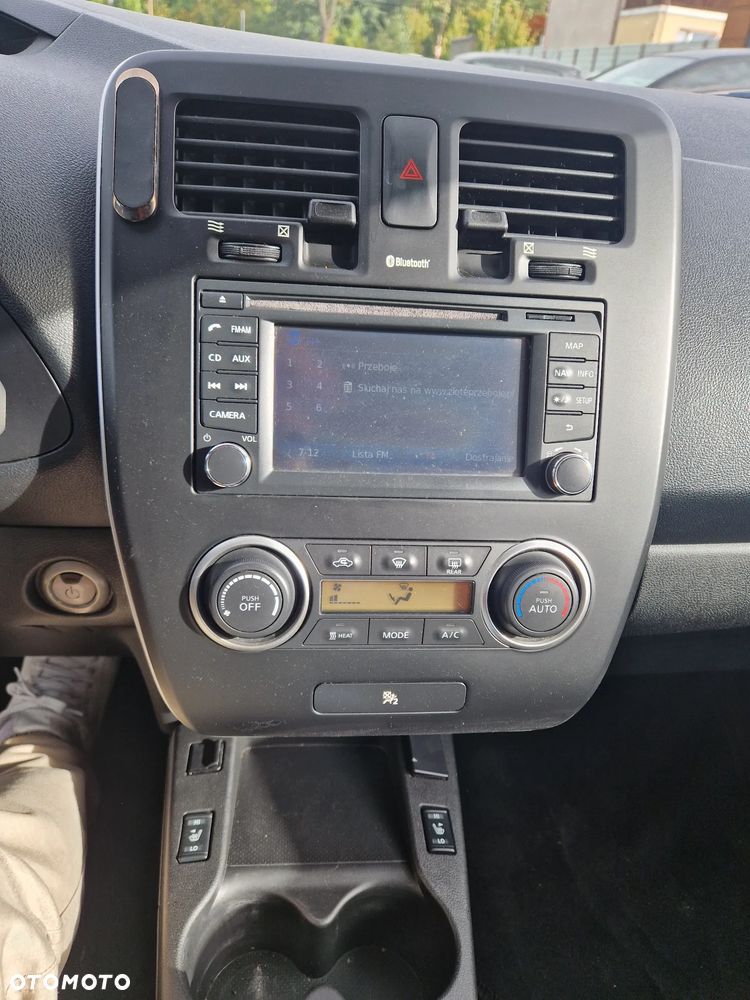 Nissan Leaf - 15