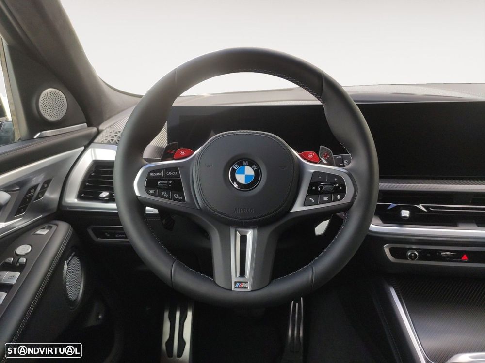 BMW XM - 11