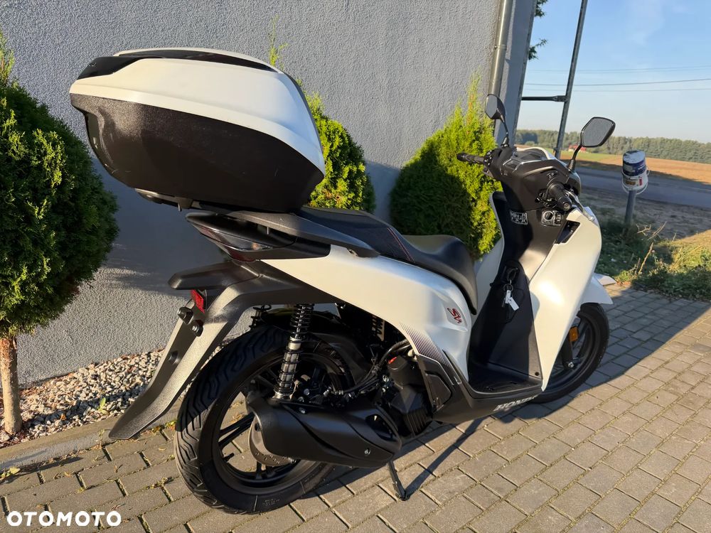 Honda SH - 10