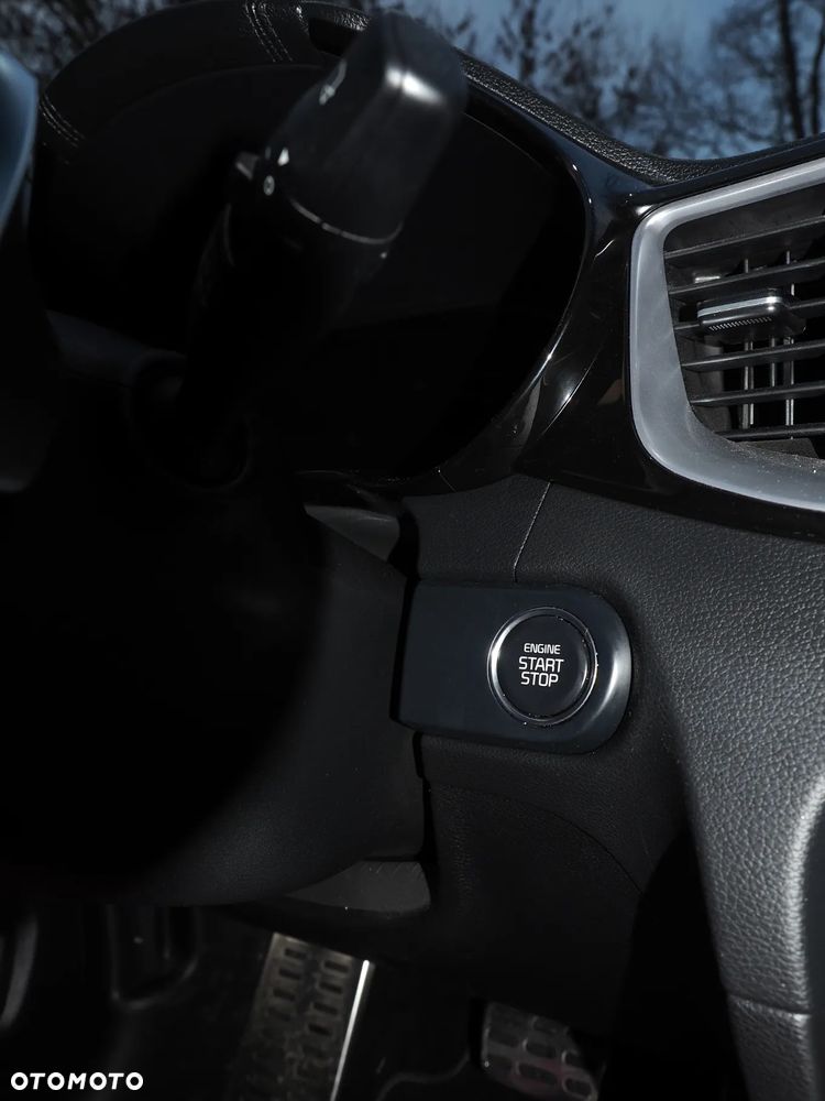 Kia XCeed 1.6 T-GDI XL DCT - 26