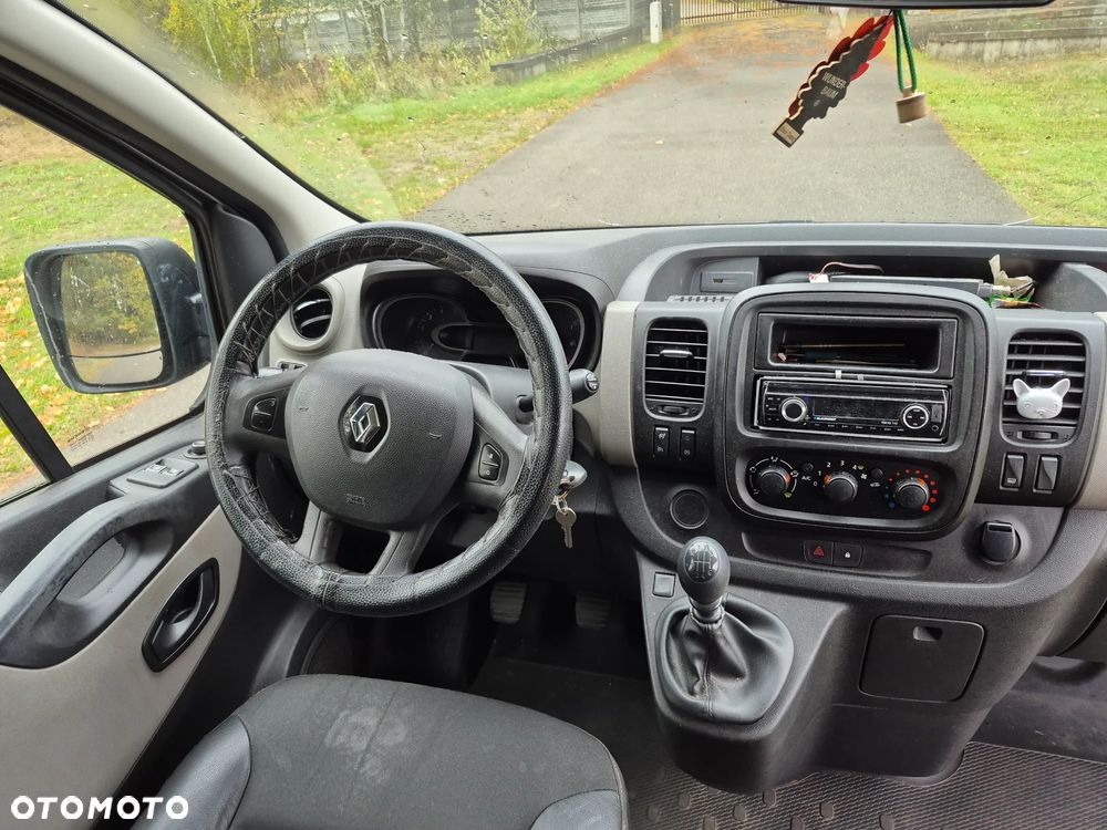 Renault Trafic 1.6 dCi - 10