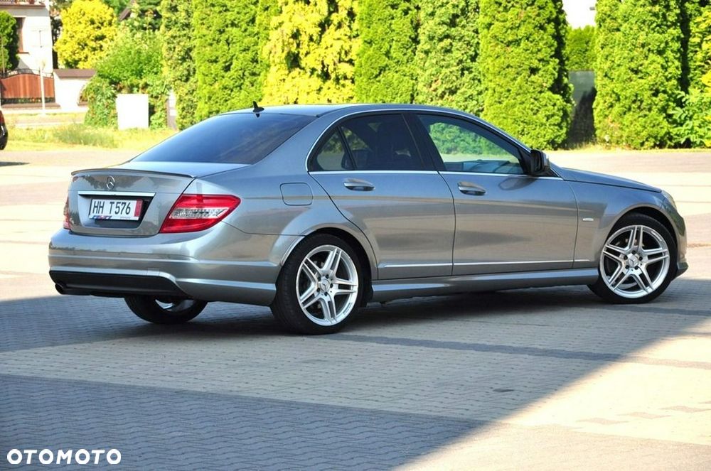 Mercedes-Benz Klasa C - 16