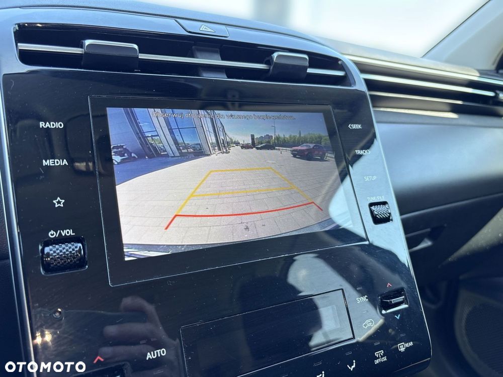 Hyundai Tucson 1.6 T-GDi HEV Smart 2WD - 23