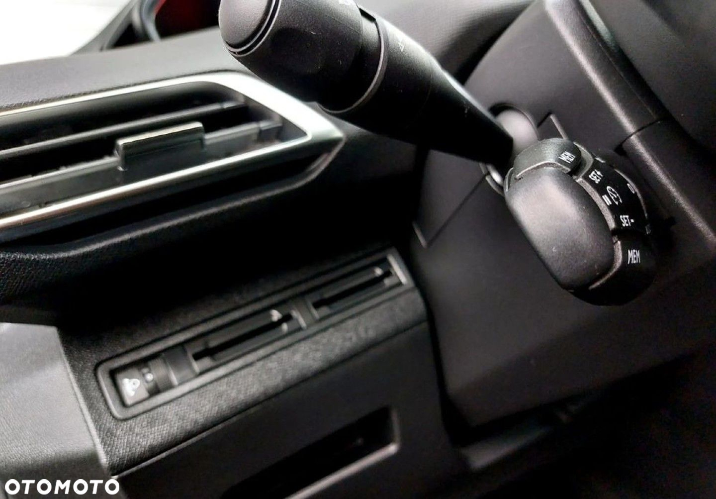 Peugeot 3008 - 12