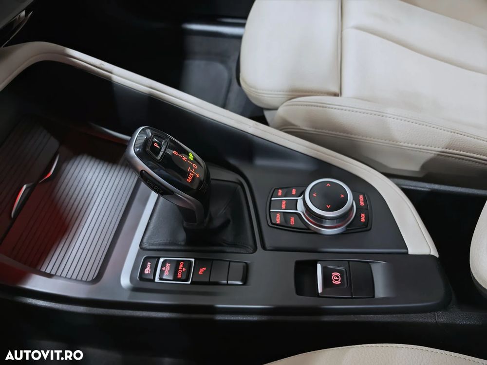 BMW X1 - 24