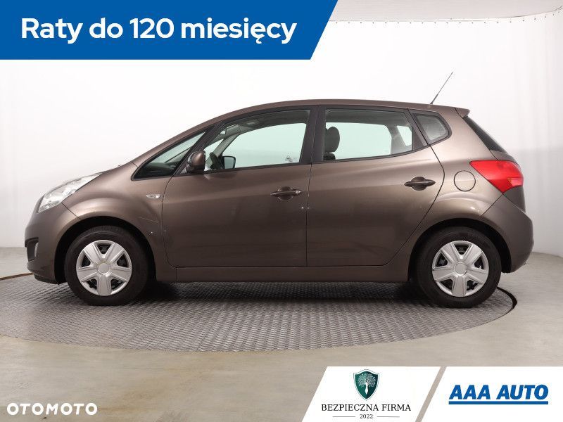 Kia Venga - 4