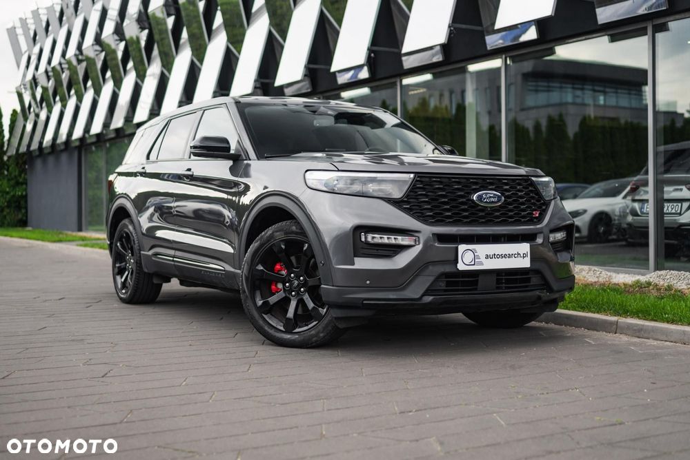 Ford Explorer - 2