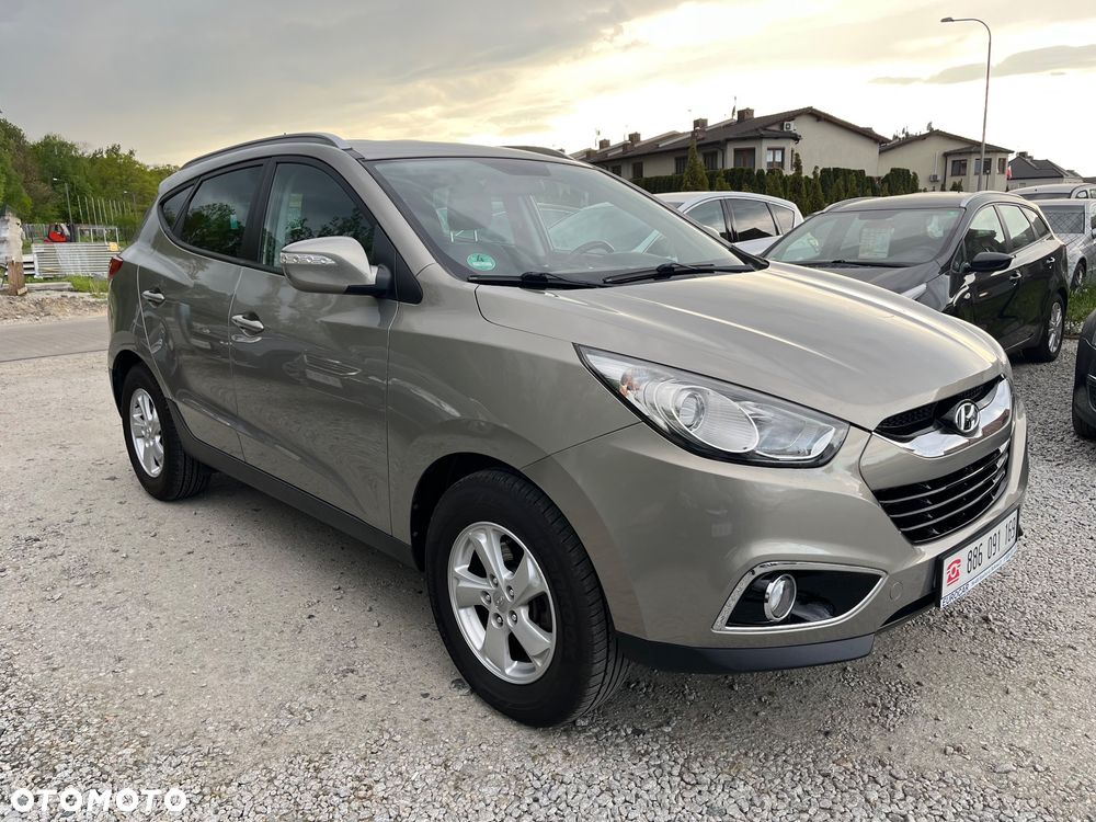 Hyundai ix35 2.0 CRDi Premium 2WD - 24