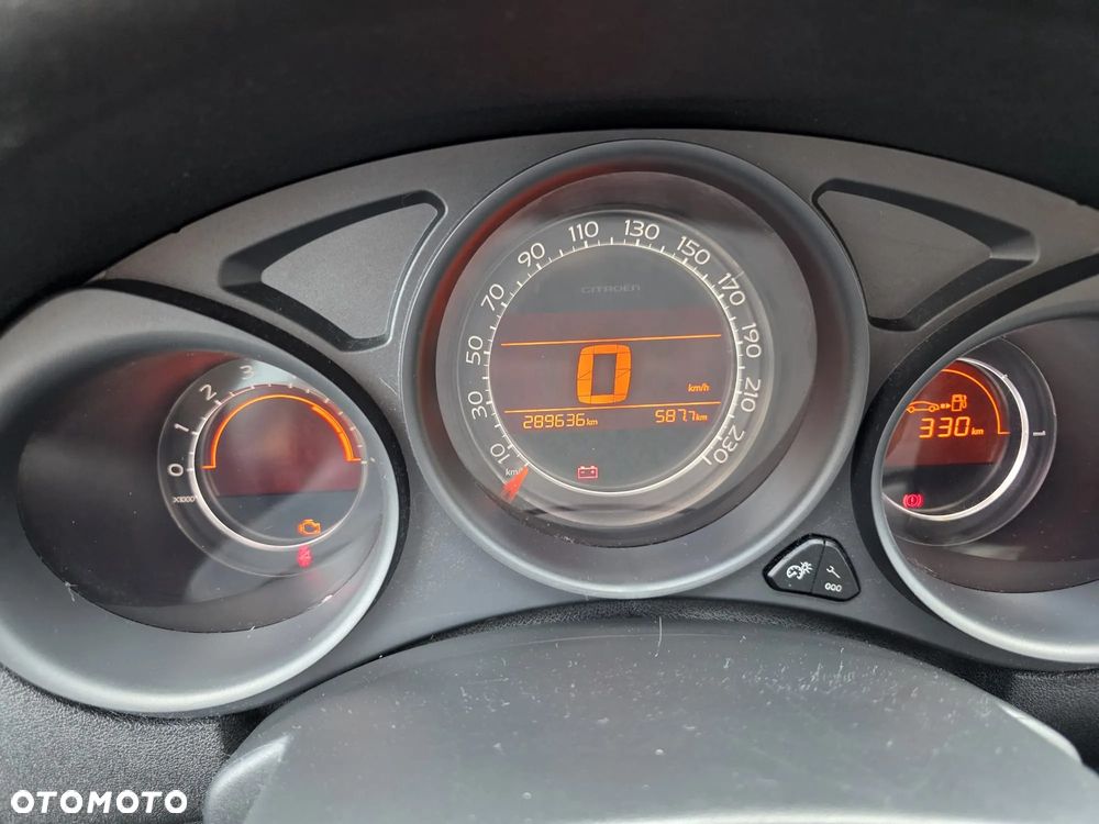 Citroën C4 HDi 115 Attraction - 17