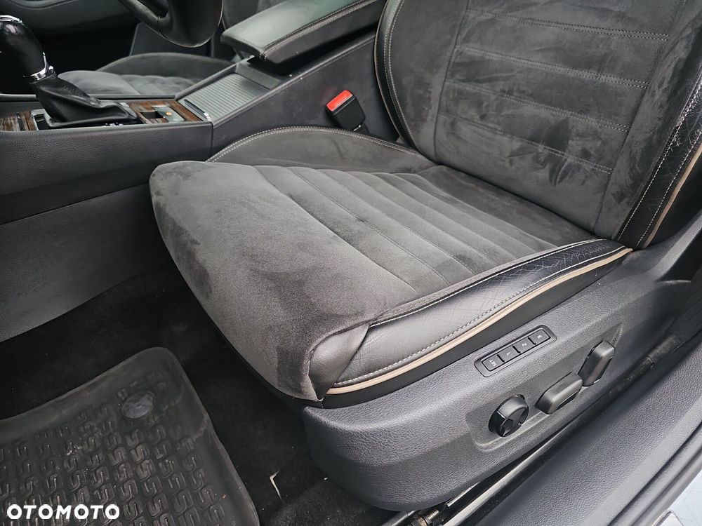 Skoda Superb 2.0 TDI SCR 4x4 Scout DSG - 10