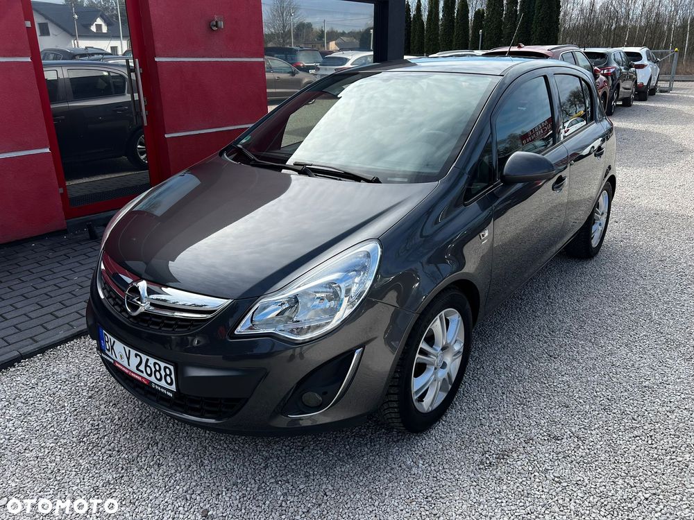 Opel Corsa 1.2 16V Selection 110 Jahre - 3
