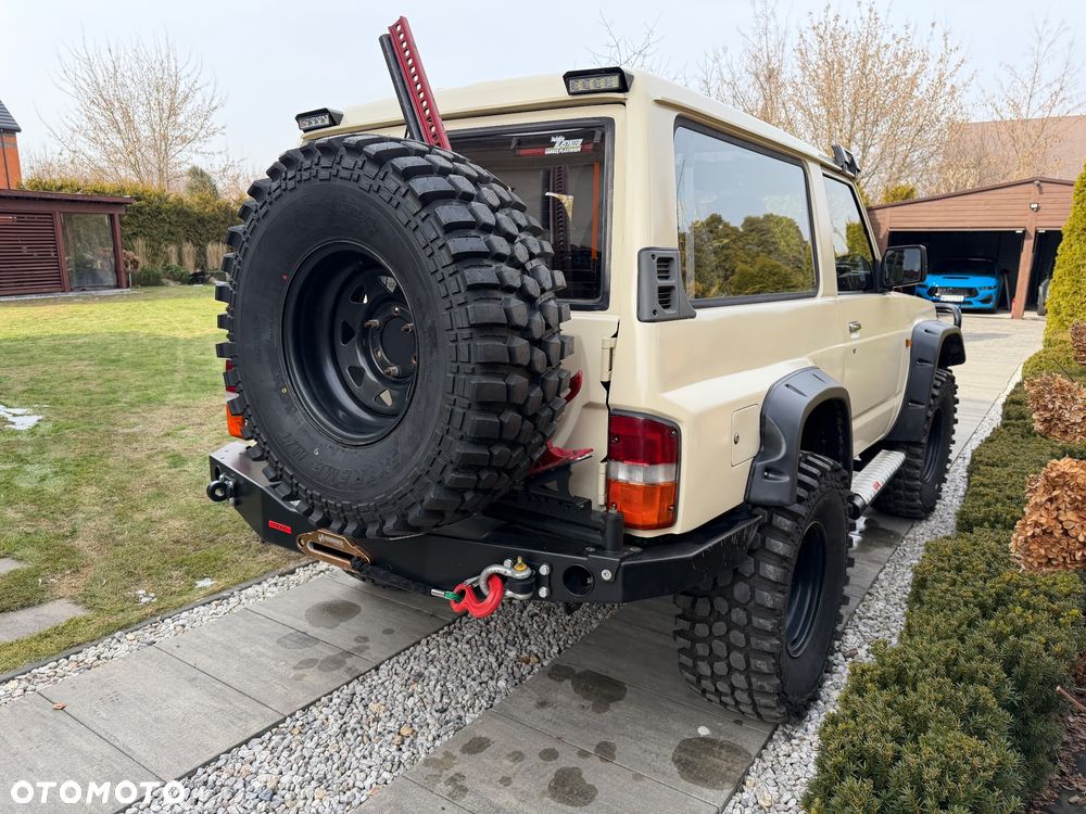 Nissan Patrol 2.8 TD SWB SLX - 4