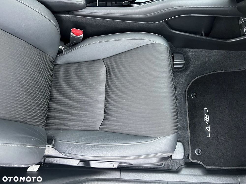 Honda HR-V 1.5 i-VTEC Executive - 32