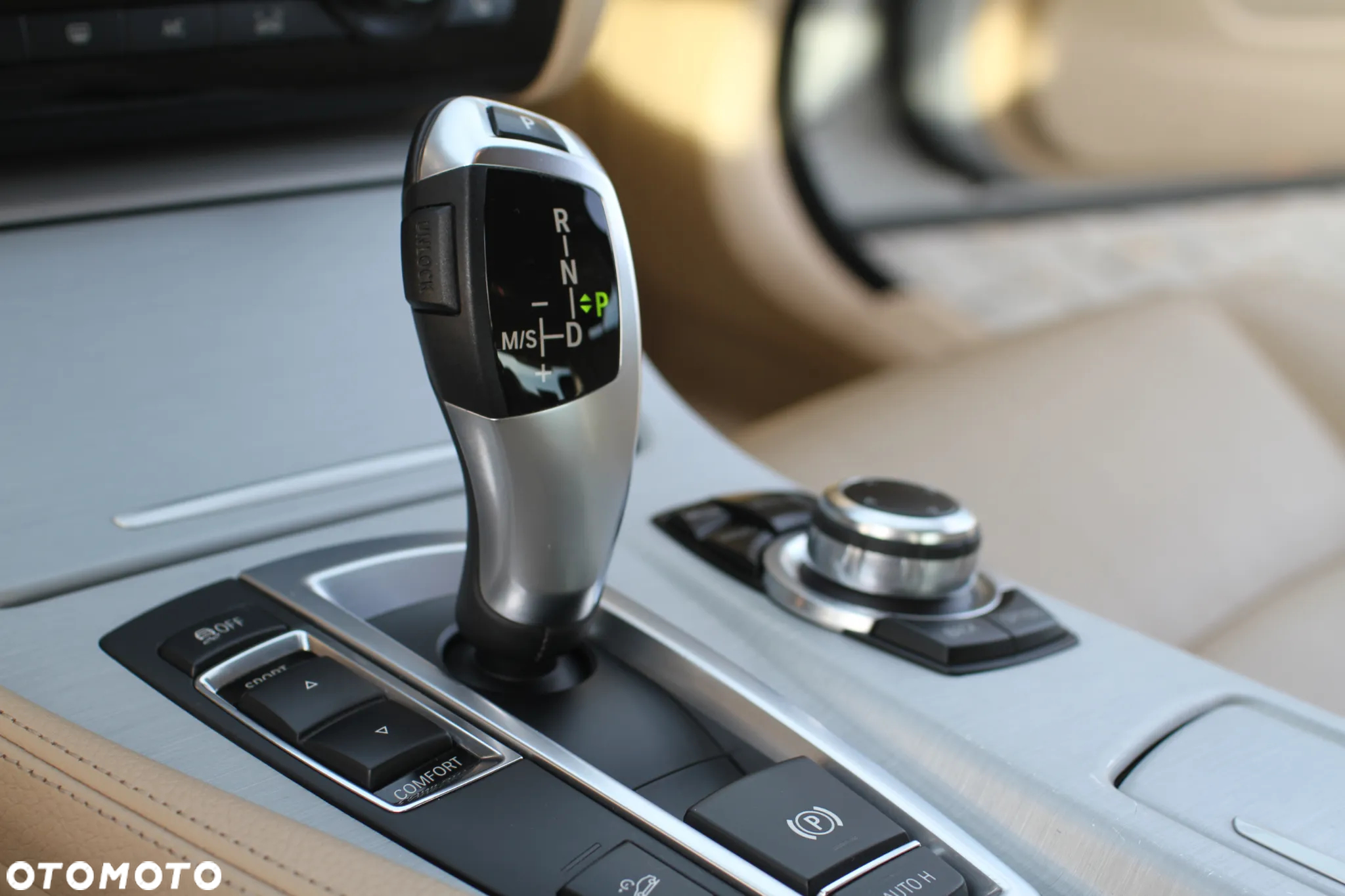 BMW Seria 5 525d xDrive Luxury Line - 15