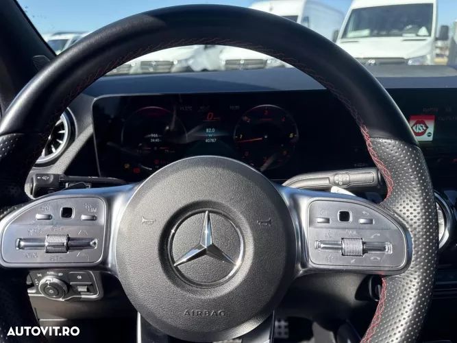 Mercedes-Benz GLA 200 d 4MATIC Aut. - 10