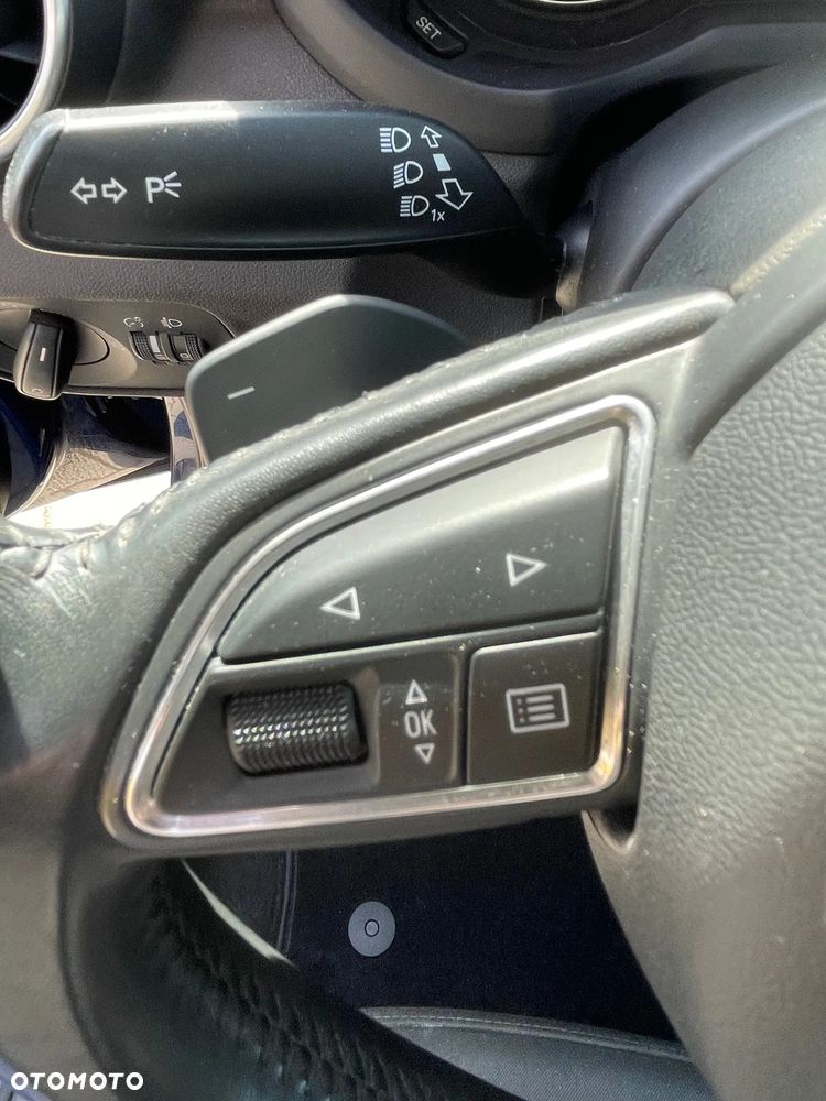 Audi A1 3-drzwiowe 1.4 TFSI S tronic design - 30